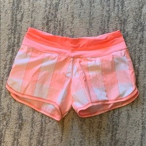 Lululemon running shorts coral checked